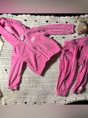 Nike Pink Hoodie & Joggers Set
